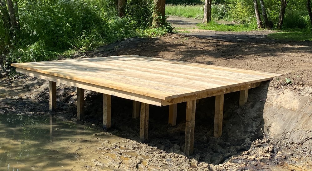 Oak jetty construction